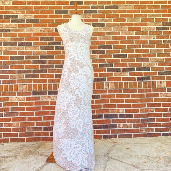 Tommy Bahama Dresses & Skirts - Tommy Bahama floral and animal print maxi dress